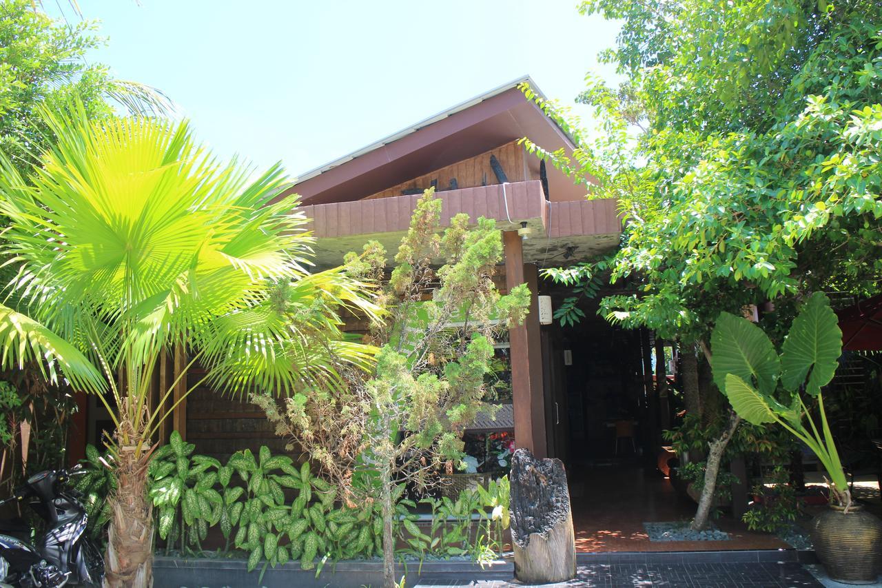 Lawaka Hotel Ampana المظهر الخارجي الصورة