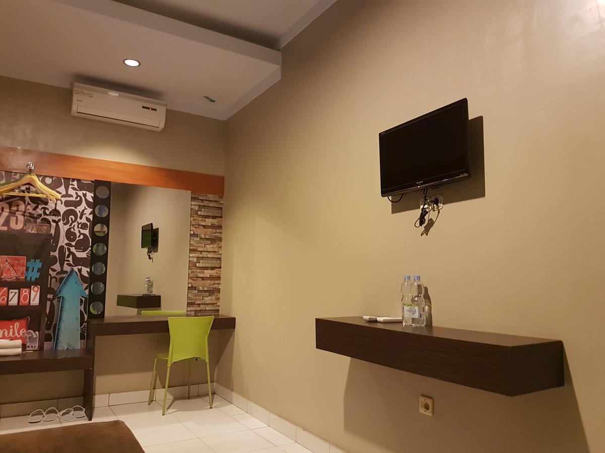 Lawaka Hotel Ampana المظهر الخارجي الصورة