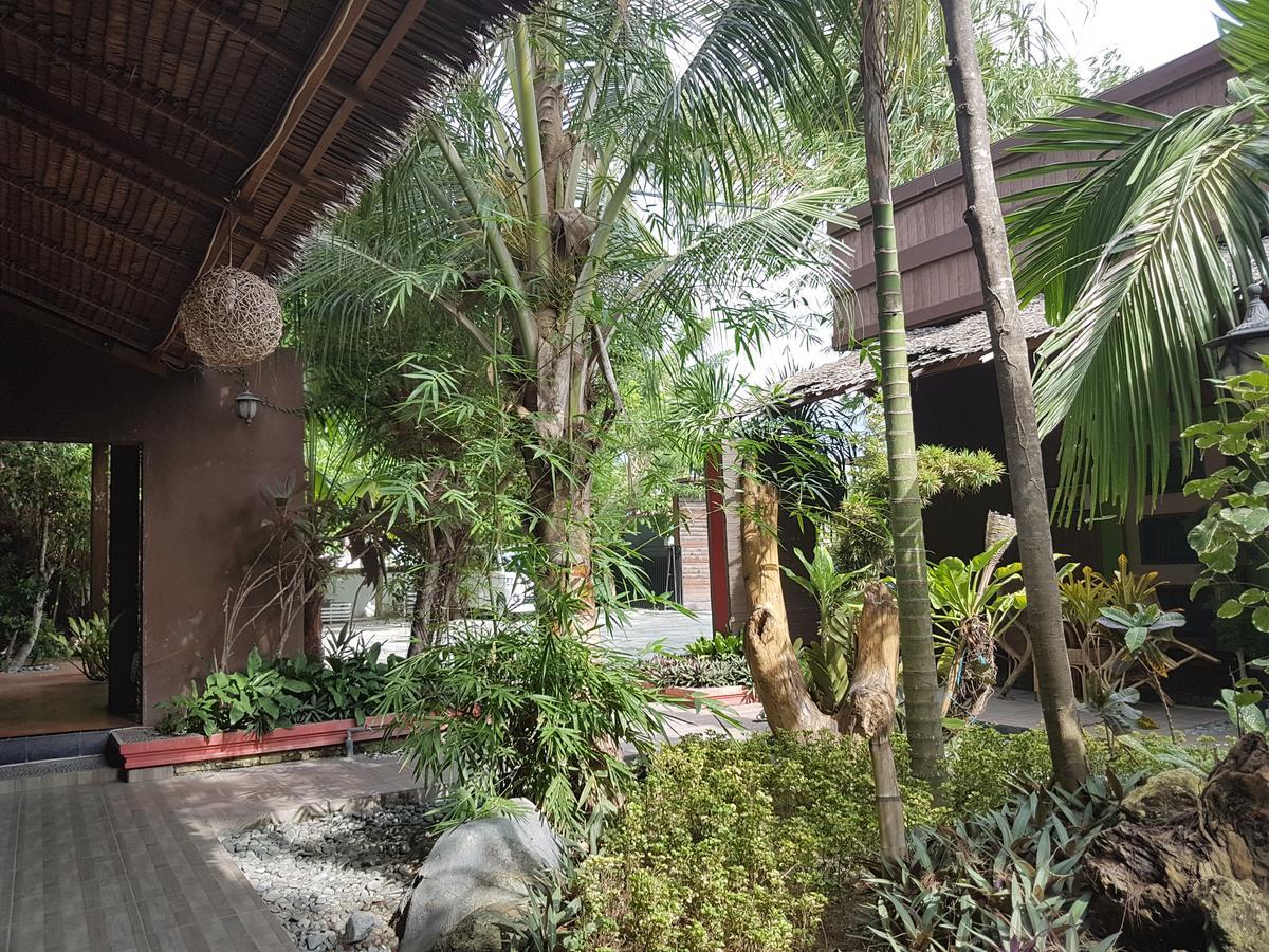 Lawaka Hotel Ampana المظهر الخارجي الصورة