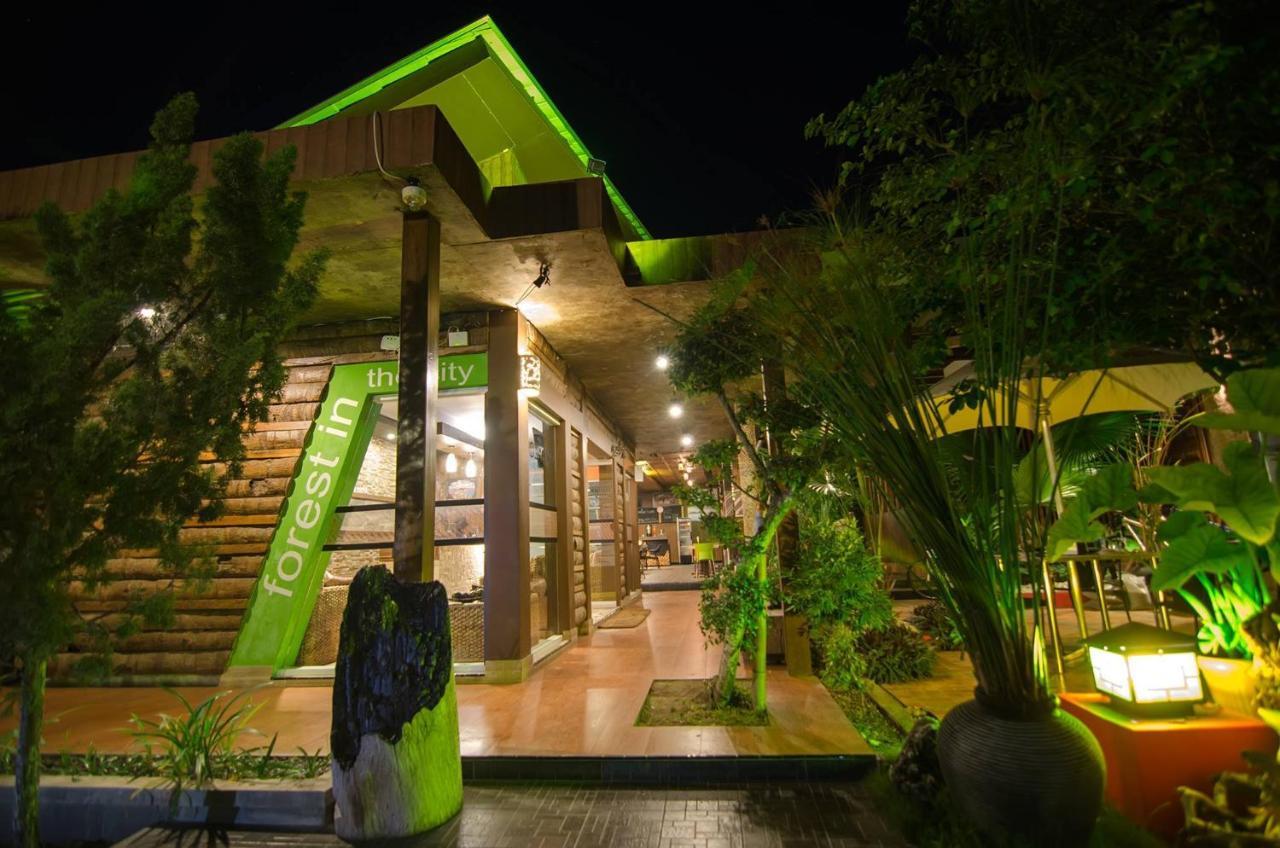 Lawaka Hotel Ampana المظهر الخارجي الصورة
