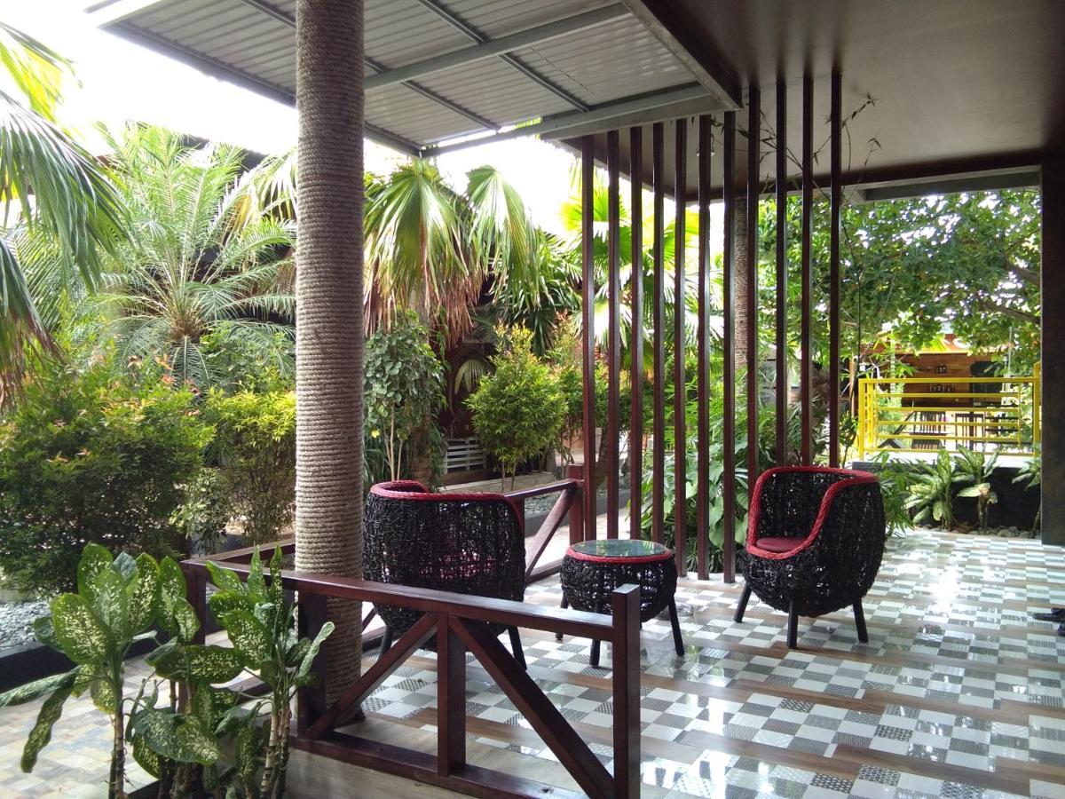 Lawaka Hotel Ampana المظهر الخارجي الصورة